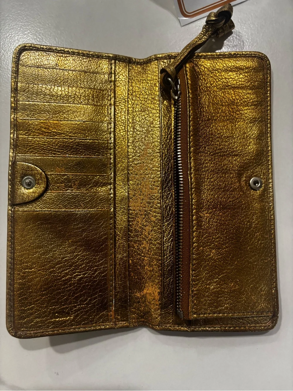 Chloé Metallic Gold Leather Wallet - Picture 8 of 8